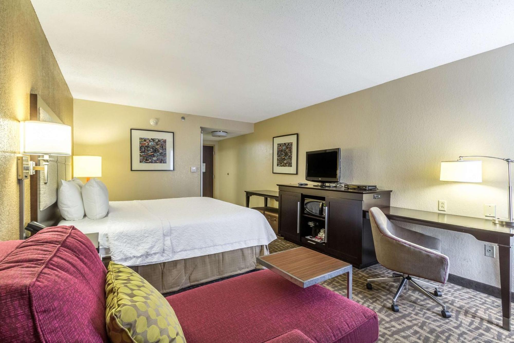 Hampton Inn Jackson Pearl Intrntl Airport Exterior foto