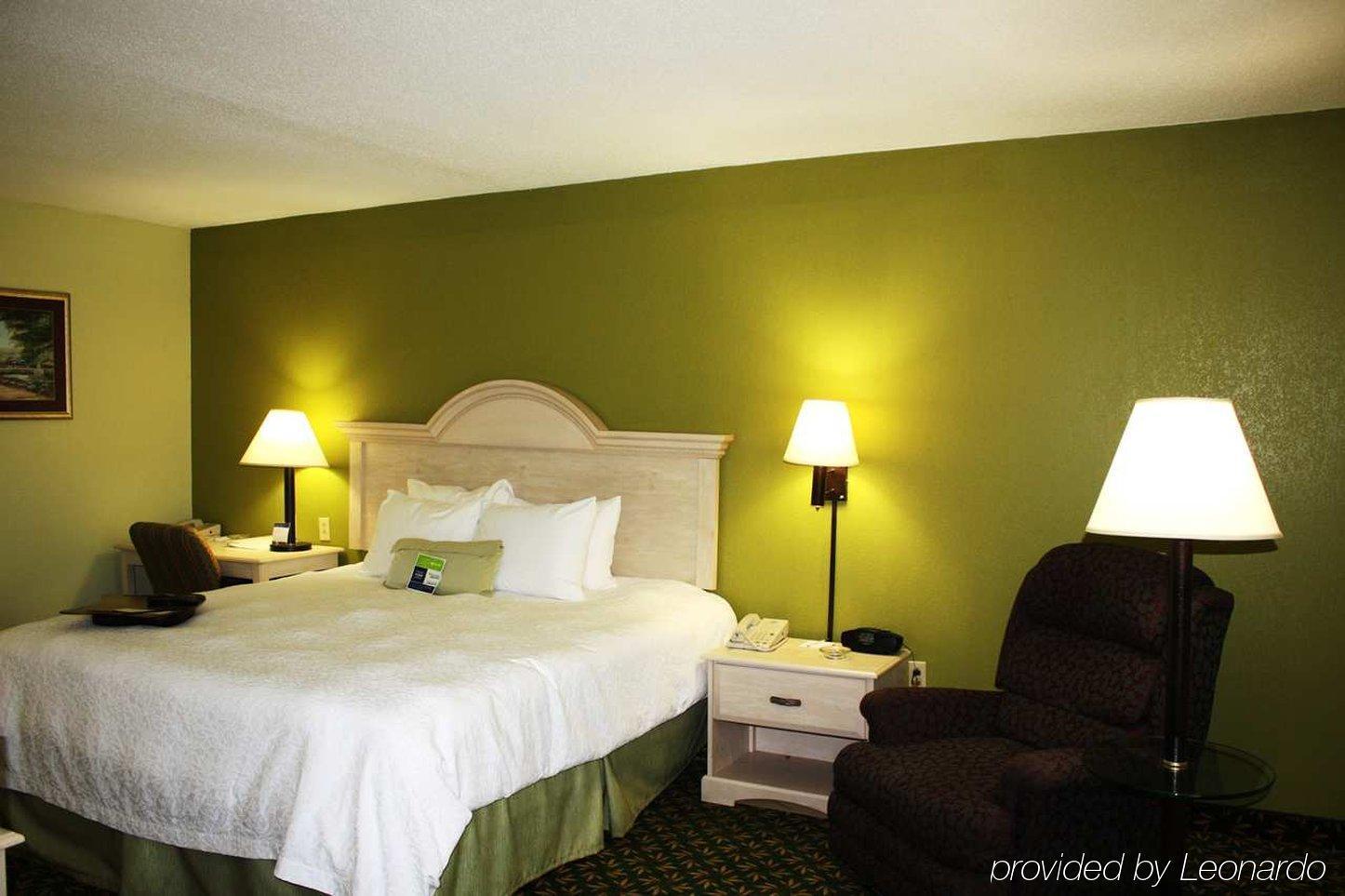 Hampton Inn Jackson Pearl Intrntl Airport Exterior foto